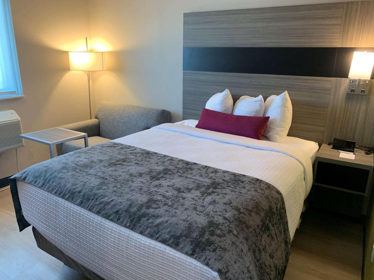 Best Western Plus Brooklyn-Prospect Park นิวยอร์ก ภายนอก รูปภาพ