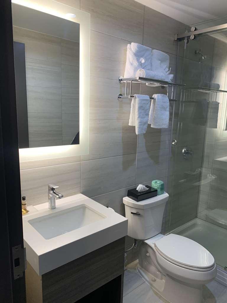 Best Western Plus Brooklyn-Prospect Park นิวยอร์ก ภายนอก รูปภาพ